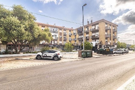 Apartamento T2 à venda na Rua Fernando Pessoa