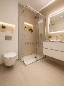 Apartamento T3 à venda na Rua Conde Castelo Melhor, 11