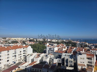 Apartamento T2 à venda na Rua 1º de Dezembro