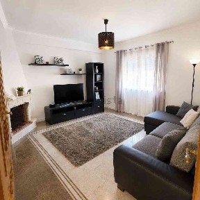 Apartamento T3 à venda na Rua de Bruxelas