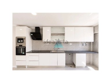 Apartamento T4 à venda na Cruz de Pau