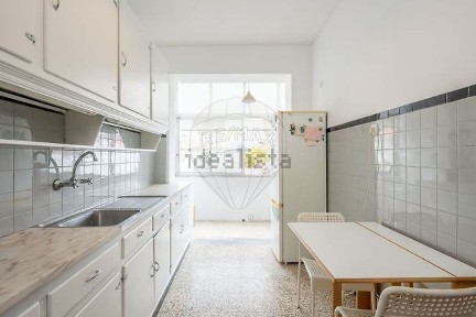 Apartamento T3 à venda na Rua do Juncal