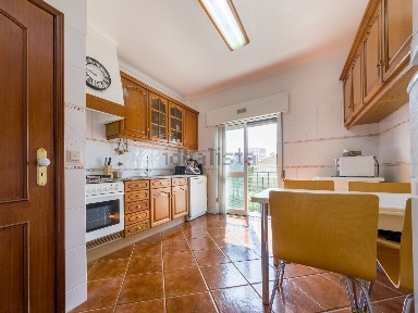 Apartamento T2 à venda na Rua dos Comediantes