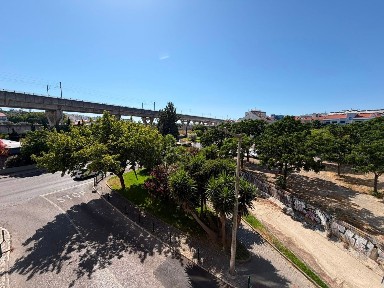Apartamento T2 à venda na Praceta Cidade do Montijo