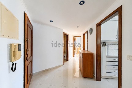 Apartamento T2 à venda na Alameda Santa Marta do Pinhal, 12 b