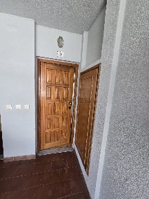 Apartamento T3 à venda na Rua Olímpio Moreira dos Santos, 3 e 5