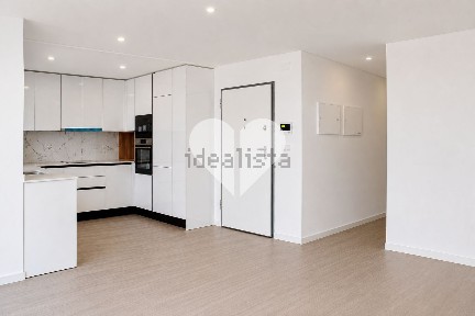 Apartamento T3 à venda na Santa Marta do Pinhal