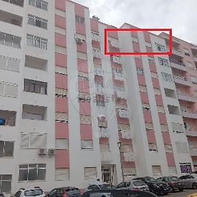 Apartamento T2 à venda na Rua Doutor Luís Teixeira de Macedo e Castro