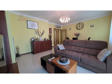 Apartamento T3 à venda em Alcochete