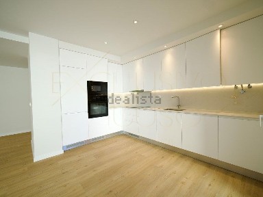 Apartamento T3 à venda no Centro do Montijo