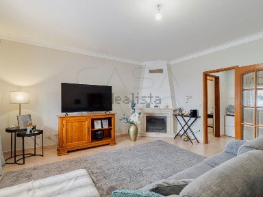 Apartamento T2 à venda na Quatro Caminhos