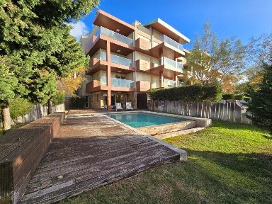 Apartamento T2 à venda na Rua do Zimbro