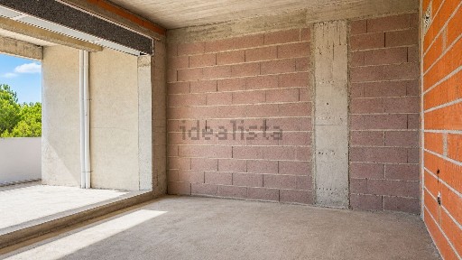Apartamento T3 à venda na Rua Damião Peres, 400
