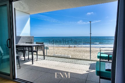 Apartamento T0 à venda na Avenida dos Náufragos, 35