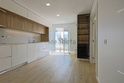 Apartamento T3 à venda no Bairro do Areias