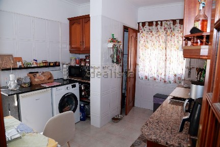 Apartamento T2 à venda na Rua Luís António Verney, 12