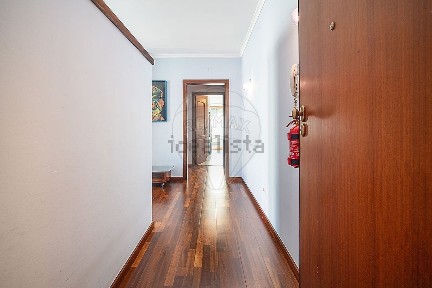 Apartamento T2 à venda na Rua João Azevedo, 22