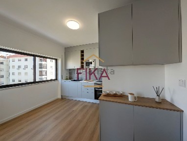 Apartamento T2 à venda na Cruz de Pau