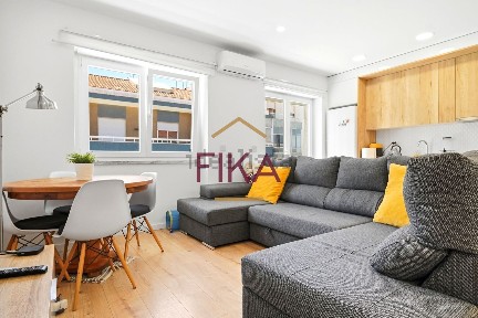 Apartamento T2 à venda na Cruz de Pau