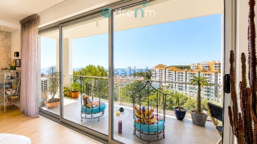 Apartamento T2 à venda na Rua Nossa Senhora Cais
