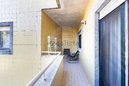 Apartamento T3 à venda na Rua Peso, 86