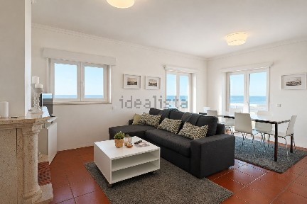 Apartamento T2 à venda na Rua Praia Nova s/n