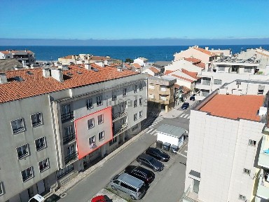 Apartamento T1 à venda na Rua do Comércio