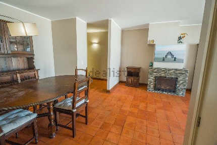 Apartamento T2 à venda na Rua das Violetas, 73