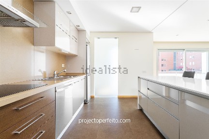 Apartamento T4 à venda na Cidade de Santa Maria da Feira