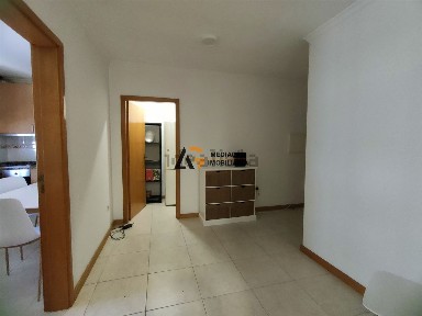 Apartamento T2 à venda na Rua do Centro Vidreiro, 137