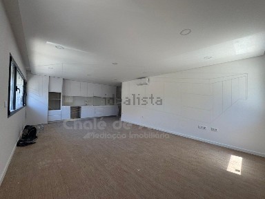 Apartamento T2 à venda em Esgueira