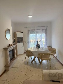 Apartamento T5 à venda em Oliveira do Bairro