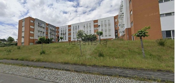 Apartamento T2 à venda na Rua Assentada