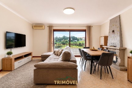 Apartamento T3 à venda em Fajões