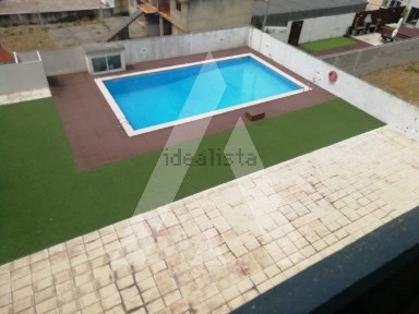 Apartamento T2 à venda na Rua do Governador