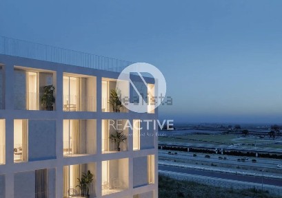 Apartamento T1 à venda na Rua Cónego Maio s/n