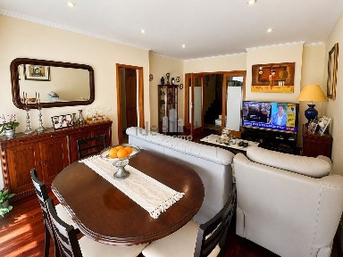 Apartamento T2 à venda na Rua Joaquim Aleixo