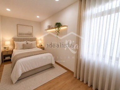 Apartamento T3 à venda na Rua da Patela