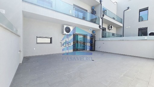 Apartamento T3 à venda em Esgueira