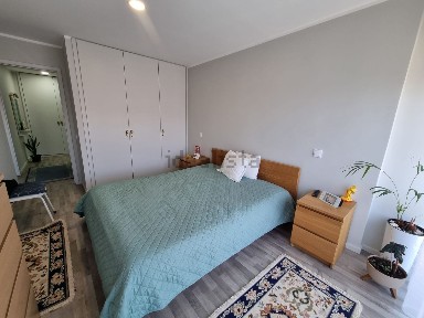 Apartamento T2 à venda na Rua da Cantina