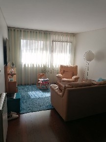 Apartamento T2 à venda na Rua do Porto