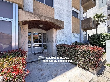 Apartamento T3 à venda na Rua Santa Cruz, 3