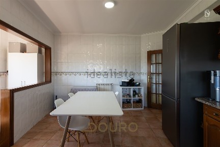 Apartamento T3 à venda em São Bernardo