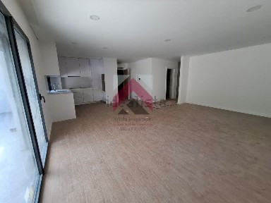 Apartamento T2 à venda em Esgueira
