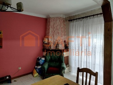Apartamento T2 à venda na Praceta Padre Porfírio Moreira, 30