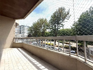 Apartamento T2 à venda na Rua Aquilino Ribeiro