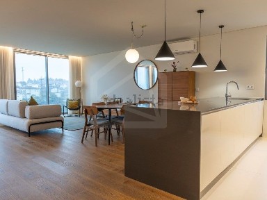 Apartamento T3 à venda em São João da Madeira