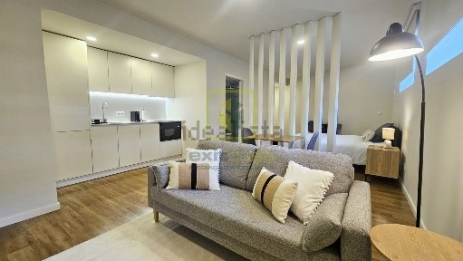 Apartamento T0 à venda na Zona Histórica - Beira-Mar