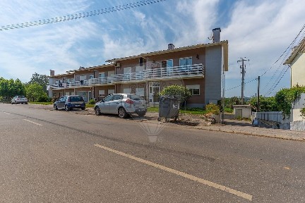 Apartamento T3 à venda em Travassô e Óis da Ribeira