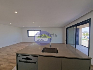 Apartamento T2 à venda em Mosteirô
